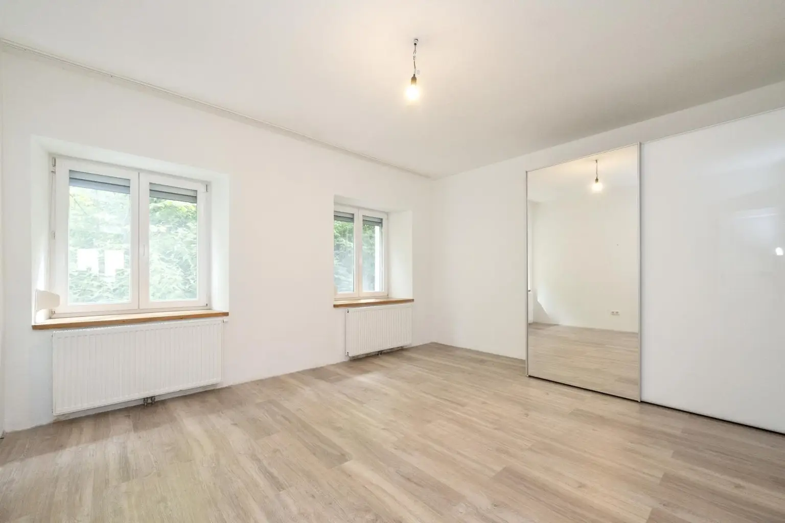 Zimmer 1 (UG)
