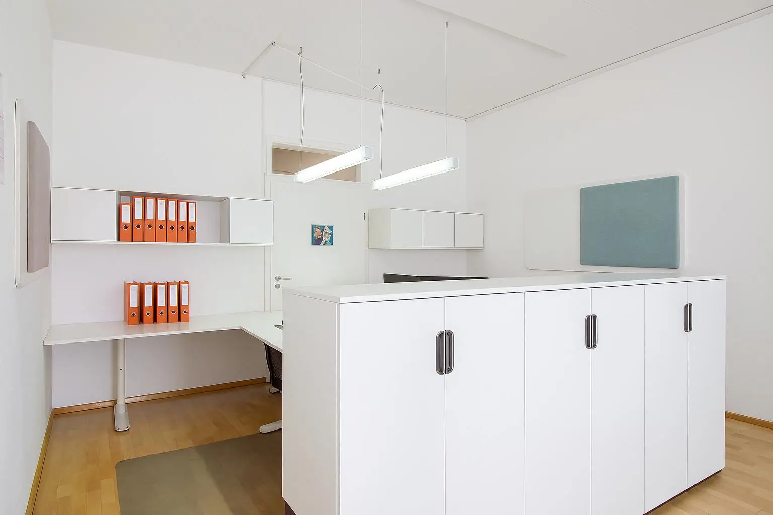 Sichtbar. Zentral. Hochwertig. – Klimatisiertes Büro in Unterweitersdorf!