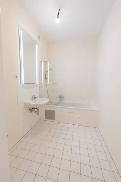 2-Zimmer-Wohnung mit atemberaubendem Wien-Panorama im Mischek Tower