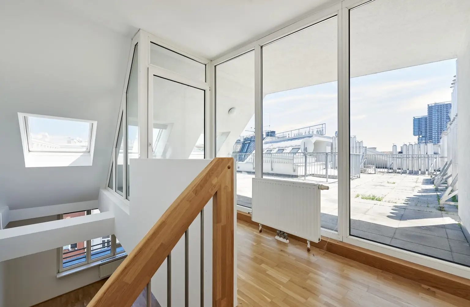 Ihr Rückzugsort mit Fernblick - Maisonette mit riesen Dacheterrasse!