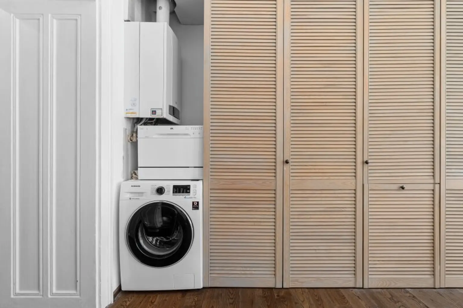 Süsse Single-Wohnung Nähe Kolonitzplatz