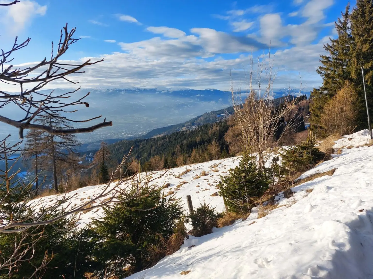 Blick Richtung Wolfsberg und Saualm