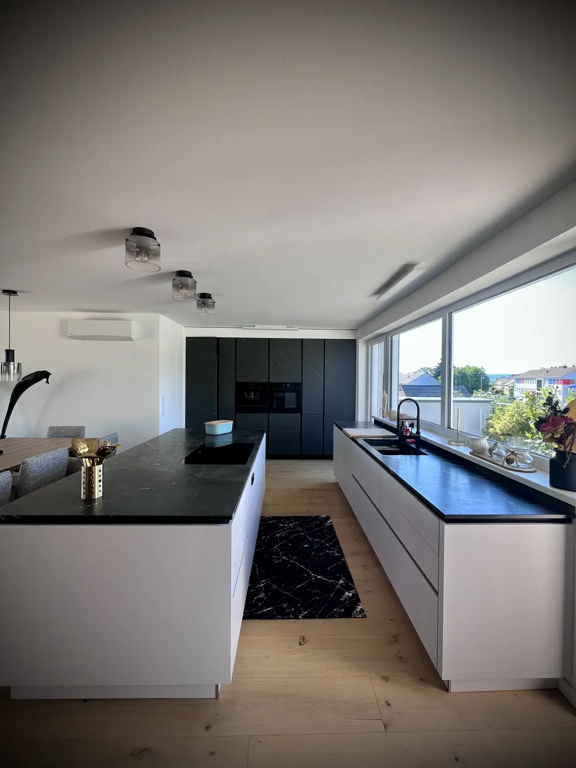 REPRÄSENTATIVES PENTHOUSE-JUWEL: Luxuriöses Dachgeschoss-Maisonette-Traum mit grandiosem Weitblick