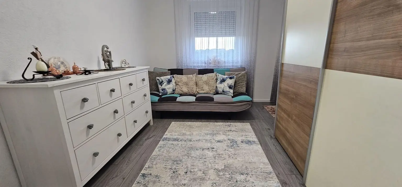 Tolle 3,5-Zimmer-Wohnung mit Loggia und TG-Platz zu verkaufen