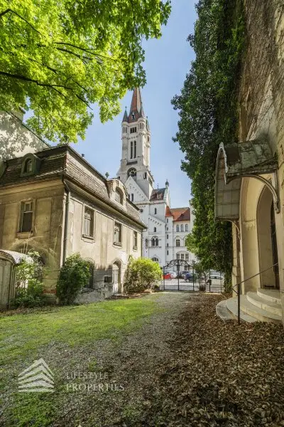 Einzigartige Stadtvilla in Toplage, Nähe Kardinal-Nagl-Platz