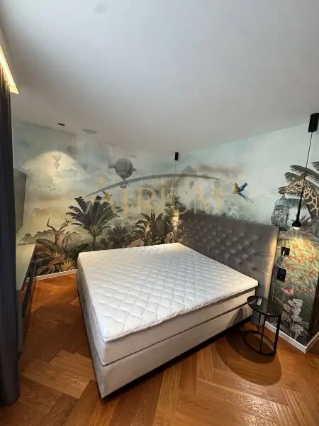 Moderne 3-Zimmer Wohnung in Toplage mit Terrasse & Blick auf den Stephansdom