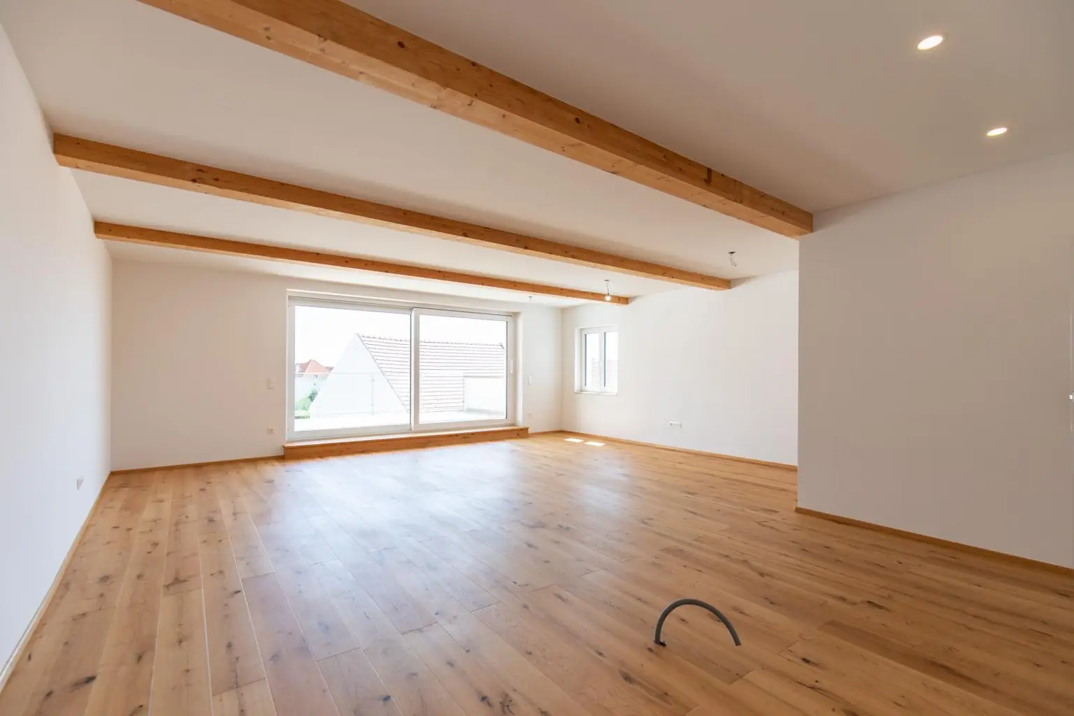 Ankommen & Aufatmen – Modern Wohnen mit Terrasse