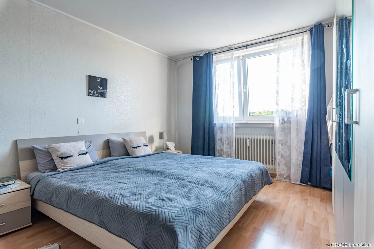 Schlafzimmer Ansicht 1