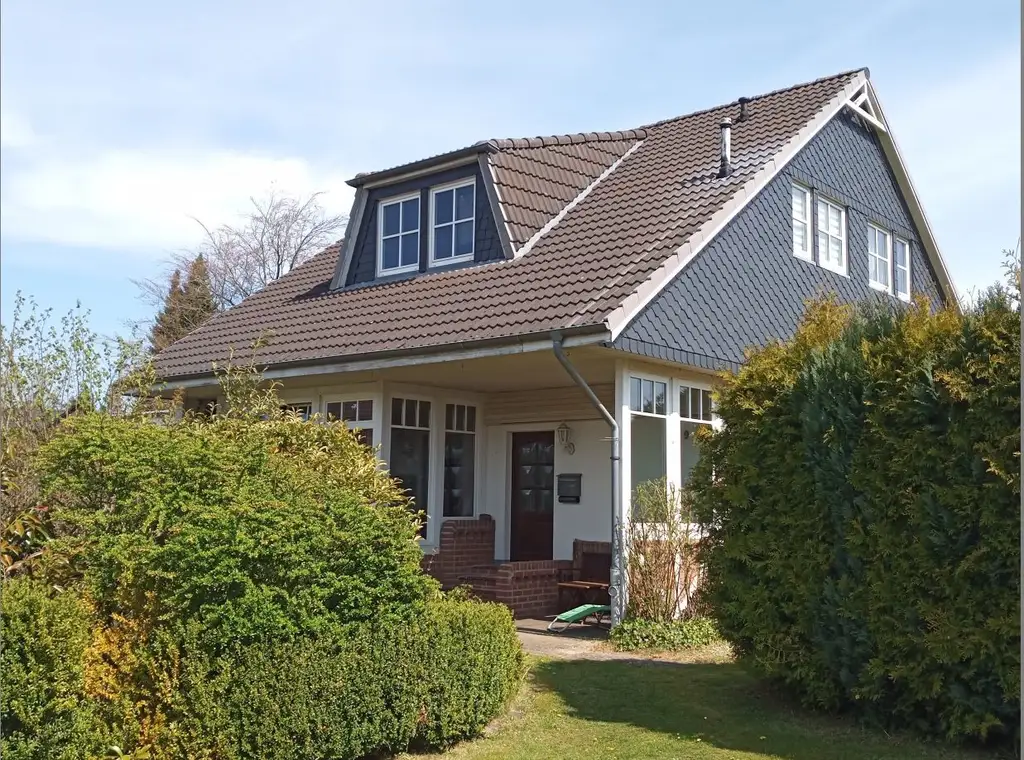 Familienfreundliche Doppelhaushälfte, 6 Zimmer, 136m² Wohnfläche!!