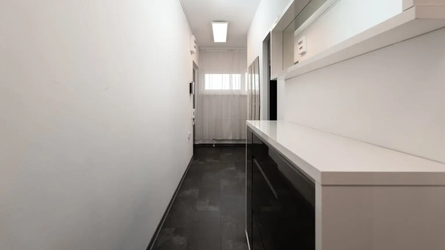 TOP Dachgeschosswohnung im Zentrum von Gänserndorf!