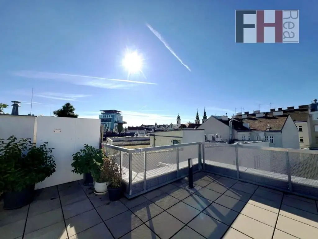 Neuwertige Dachgeschossmaisonette in Mariahilfer TOP-Lage, 2,5 Zimmer, 2 Terrassen Richtung Nord/West in ruhigen Innenhof!
