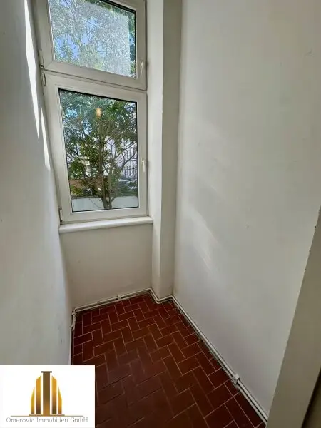2,5 Zimmer Altbauwohnung im 1. Liftstock Nächst U3