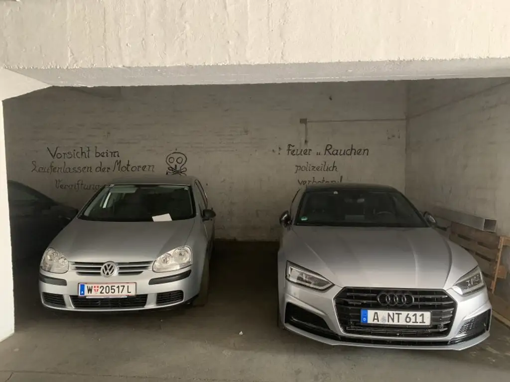 ZWEITBEZUG FERNBLICK GARAGE