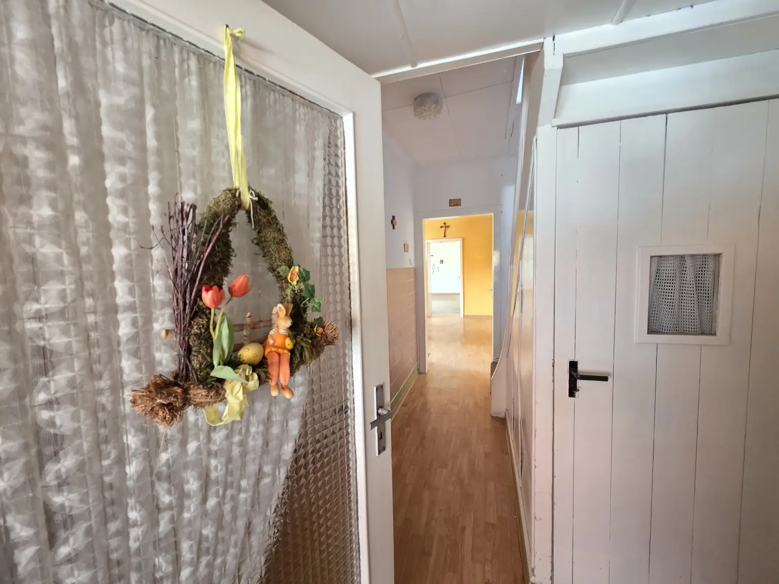 Charmantes Zuhause mit Geschichte und großem Gartenparadies...!