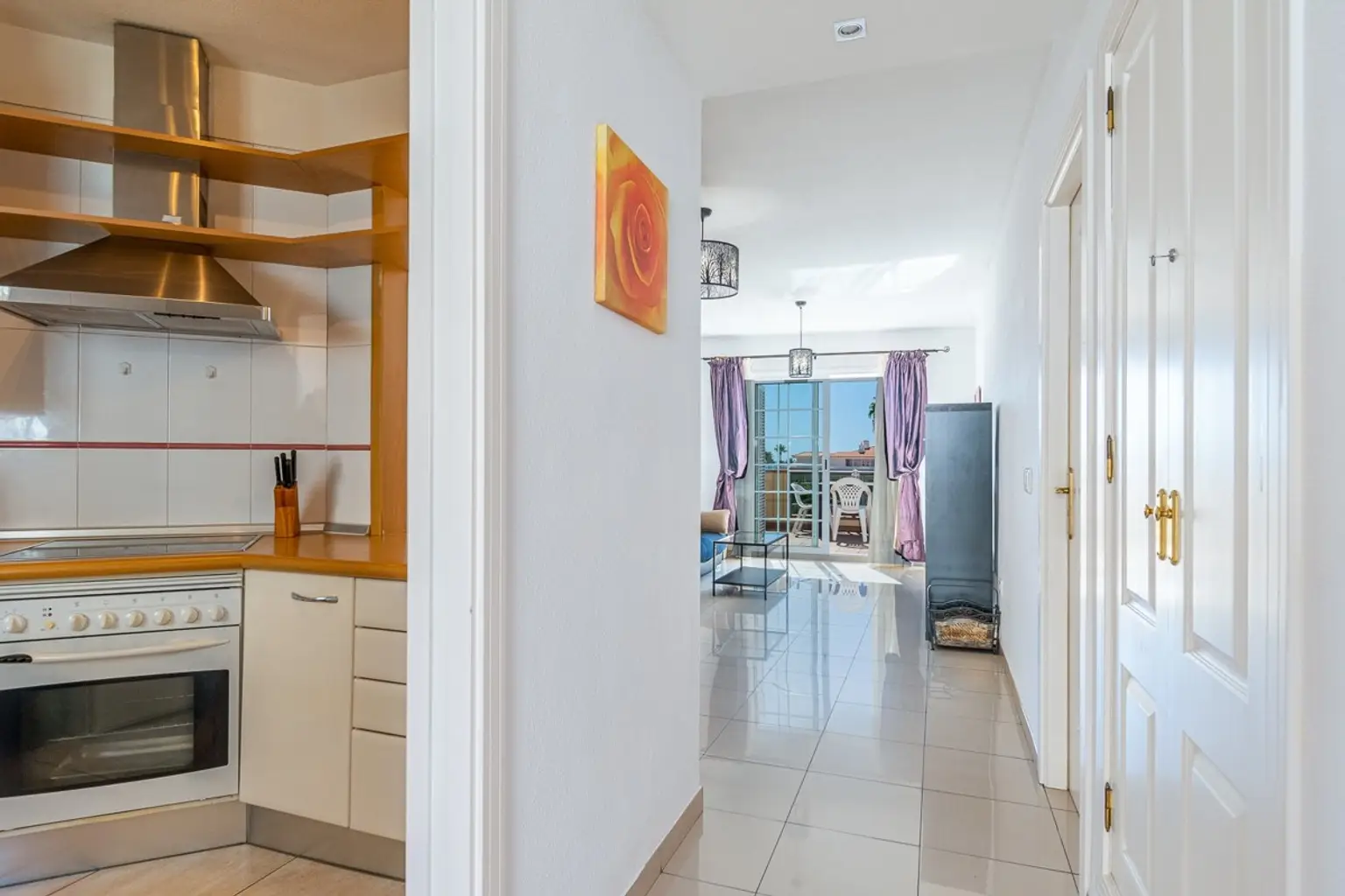 Apartment-Veril-del-Duque-Kitchen-Costa-Adeje-Tenerife-1