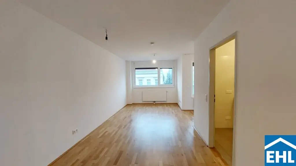 Traumhafte Wohnung mit großzügiger Freifläche!