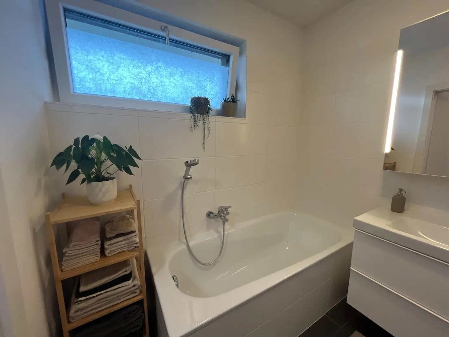Zentrumsnahe 3-Zimmer-Wohnung mit Küche und 2 Tiefgaragenplätzen!