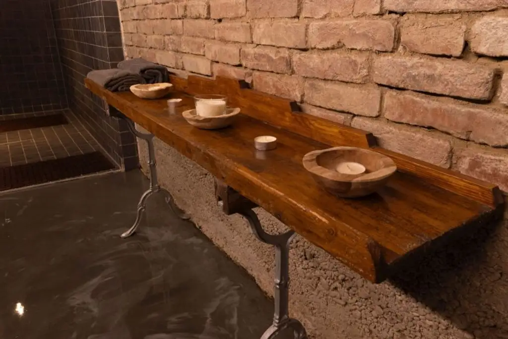 Exklusive Landhausvilla in Engelmannsbrunn – Luxus, Ruhe & Privatsphäre im Herzen des Wagrams