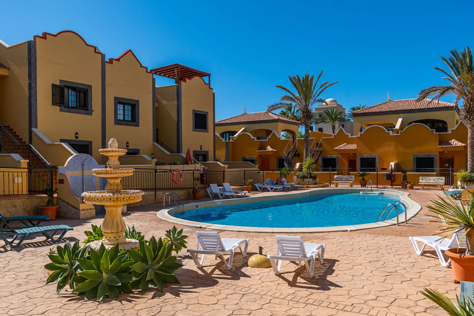 Residencial Anayet – Wohnungen in ruhiger Wohnanlage mit Pool in Costa Adeje