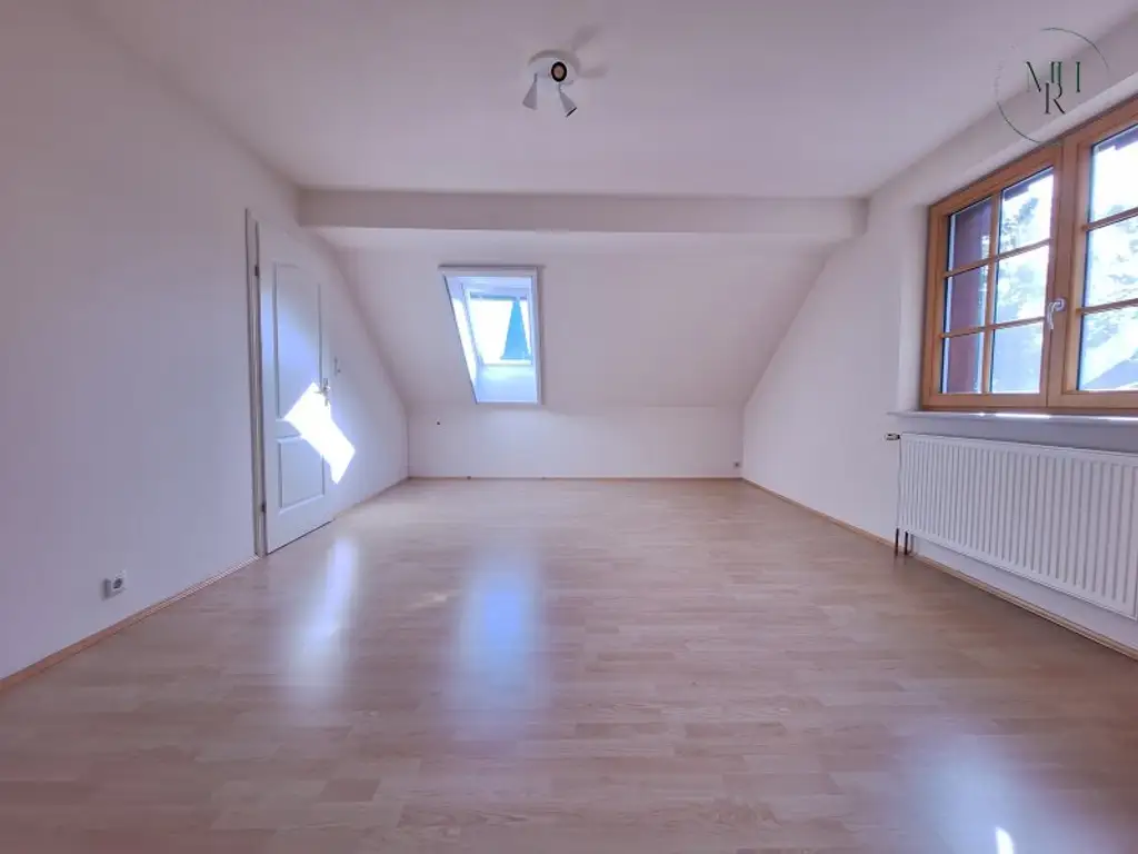 Außergewöhnliches Anwesen vor den Toren Wiens mit enormem Potential
