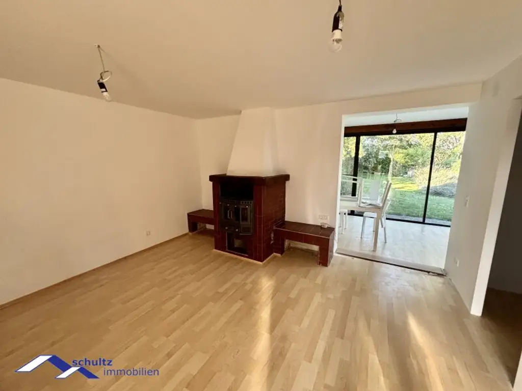 SCHULTZ IMMOBILIEN - Gemütlicher Bungalow beim See!