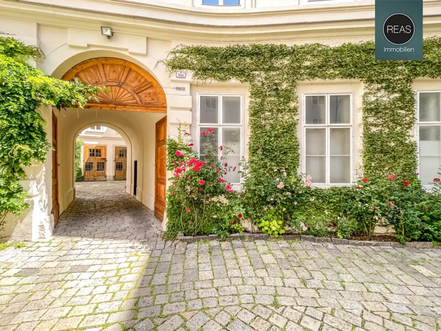 Büro in einem historischen Palais im Herzen der Wiener Innenstadt!