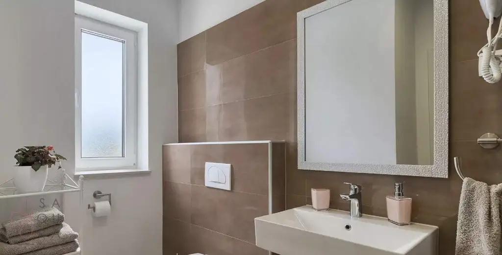 Modernes Anwesen in Pula – Mediterraner Luxus und Investitionschance