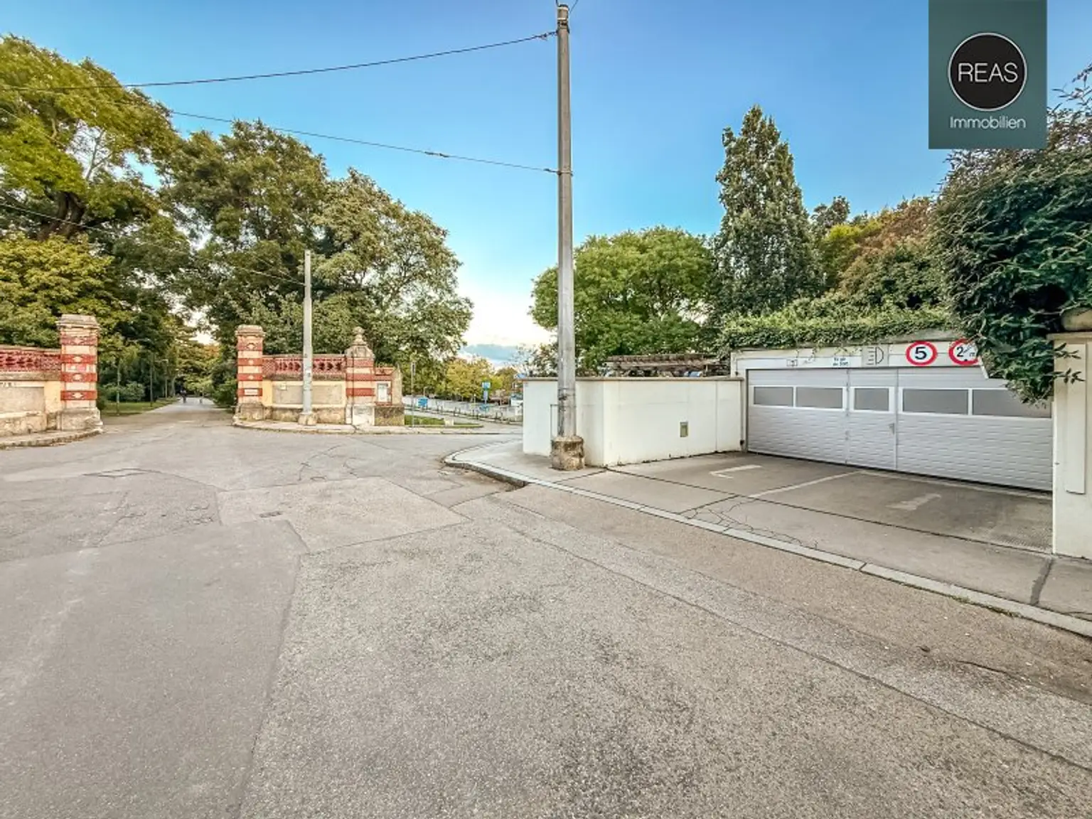 Provisionsfrei: Traumwohnung mit Balkon, Terrasse und Garage in exklusiver Gartenanlage bei der Hohen Warte!