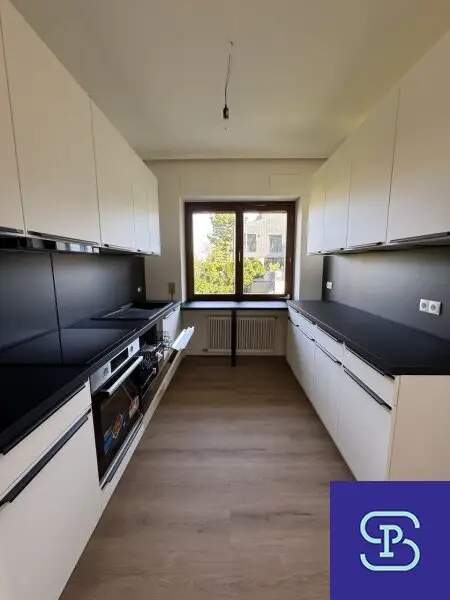 Provisionsfrei: Renoviertes 160m² EFH + 80m² Keller und wunderschönem Garten in Top-Grünlage - 1130 Wien