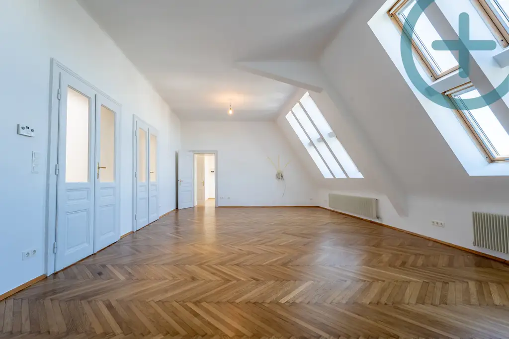 Penthouse-Etage mit XXL Terrasse