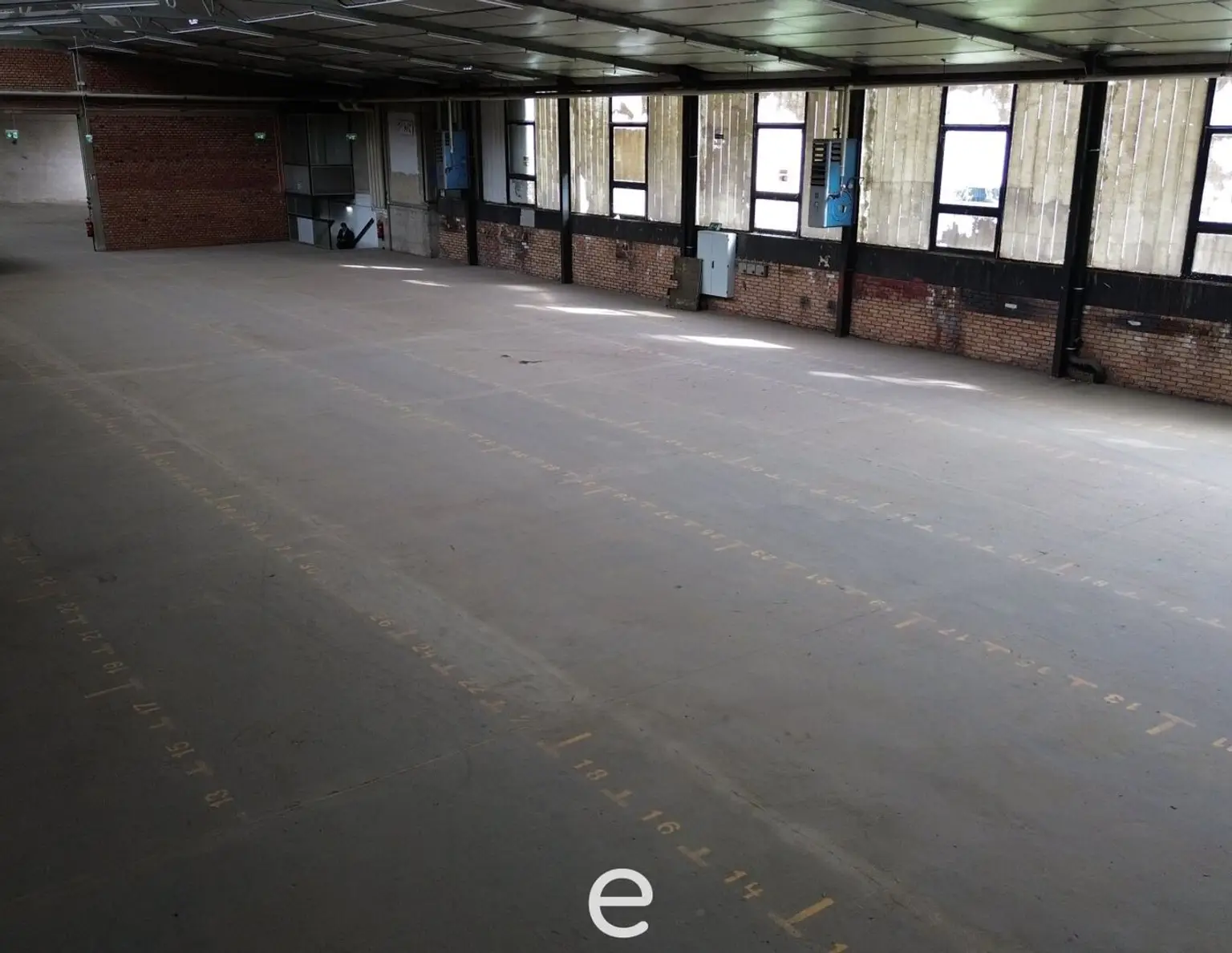 Lager und Büro in Krems zu vermieten!