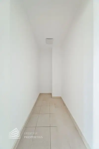 Wunderschöne 4 - Zimmer Wohnung mit Terrasse und Garten