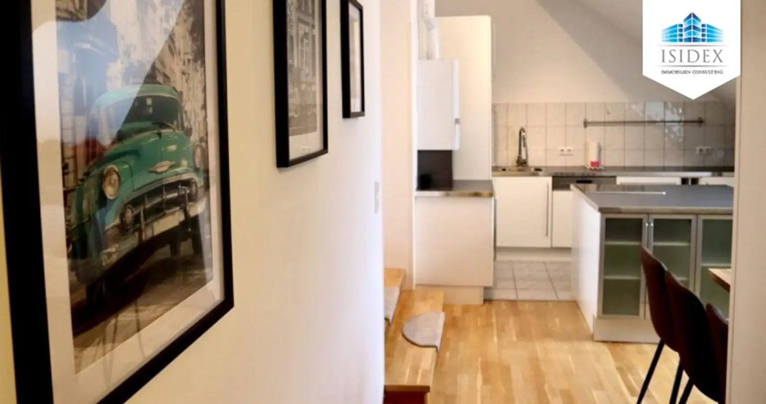 **NEU** Top ausgestattete 3-Zimmer DG-Maisonetten-Wohnung mit großzügiger TERRASSE und SAUNA! Perfekte Lage!!