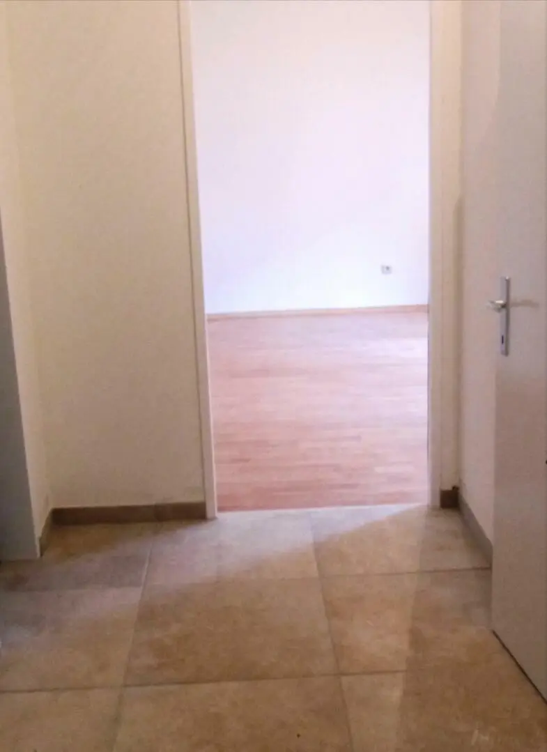 Vorraum - Blick vom Eingang