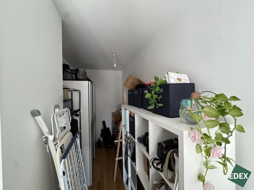 Gemütliche 3-Zimmer-Wohnung mit großzügiger Terrasse nahe U1 Rennbahnweg