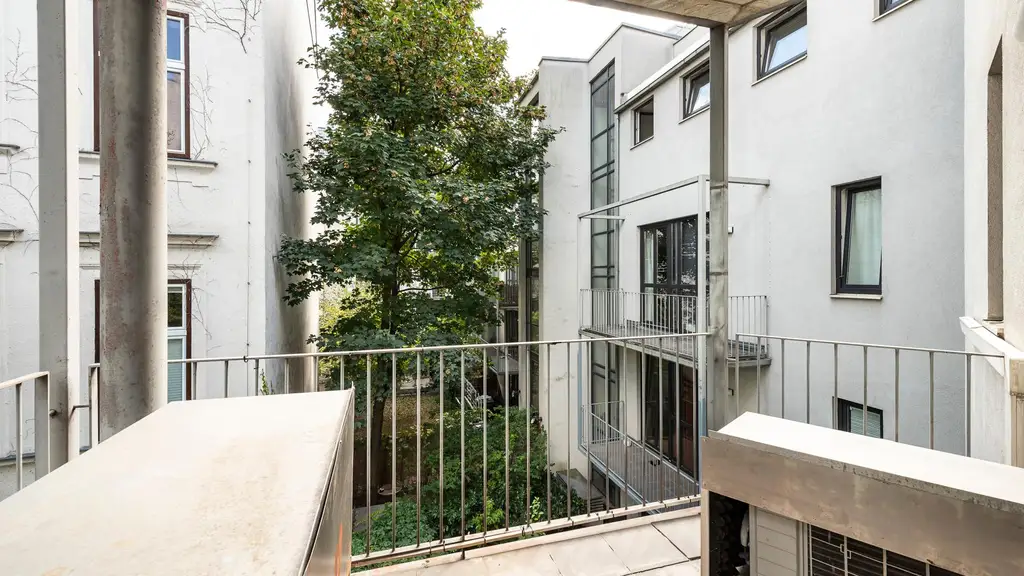 Moderne 4-Zimmer-Wohnung mit Grünblick & 2 Balkonen in Top Lage im 7. Bezirk!