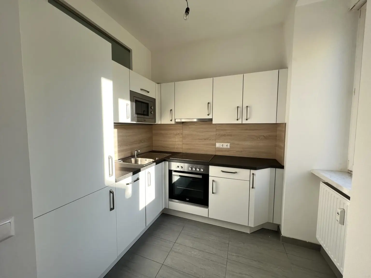 20230209_141318627_iOS