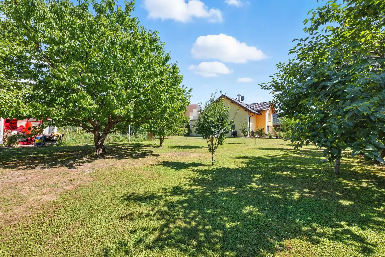 Exklusives Wohnerlebnis: Hochwertiges Zuhause auf 1300 m² Eigengrund am Wiener Stadtrand!
