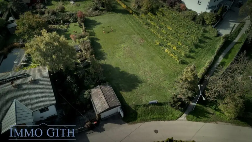 SONNE, WEIN & WEITBLICK – 735 m² BAUGRUNDSTÜCK DIREKT AM WEINGARTEN IN KLOSTERNEUBURG ZU KAUFEN!