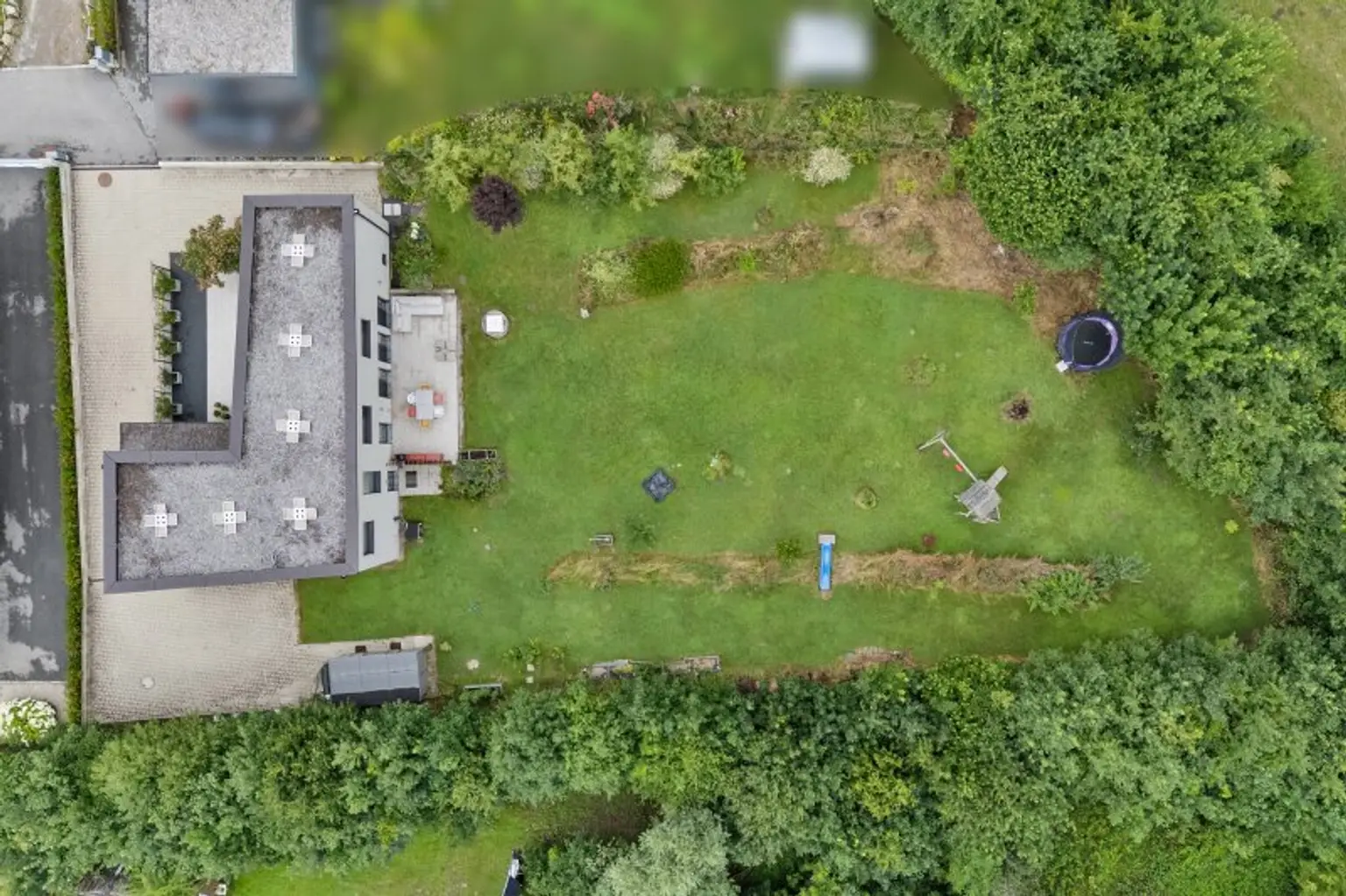 Exklusives Einfamilienhaus mit Blick auf das Sacré Coeur in Pressbaum
