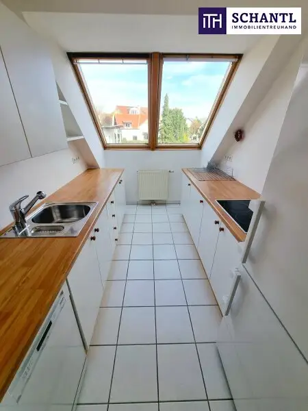 Traumhafter Fernblick + Absolute Grün- und Ruhelage + Tolle Raumaufteilung + Garagenplatz inklusive! Das perfekte Zuhause über den Dächern...