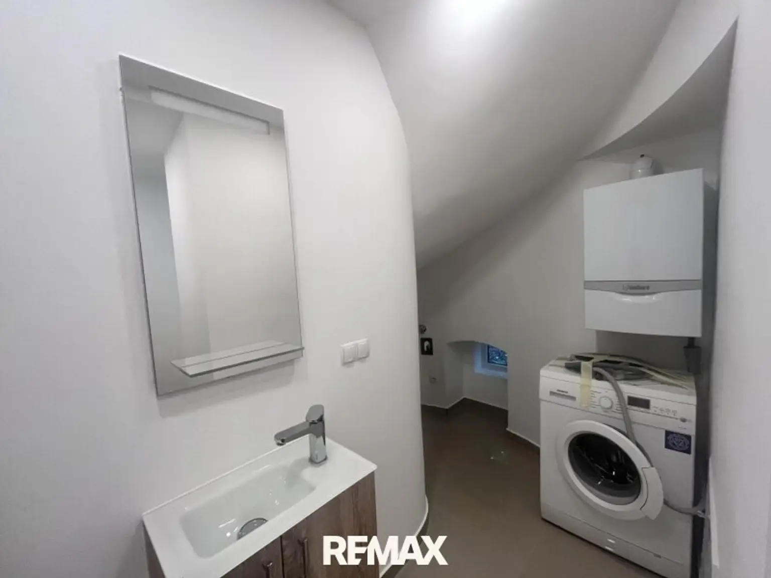 12 Toilette
