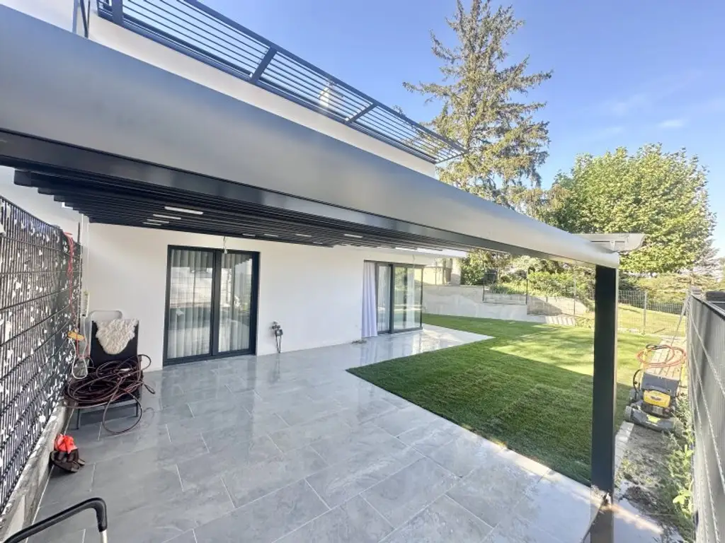 AKTIONSPREIS! Exklusive Doppelhaushälften inkl. Terrasse/Garten + Balkon 4-5 Zimmer! TRAUMAUSBLICK auf Burg Liechtenstein! SCHLÜSSELFERTIG!