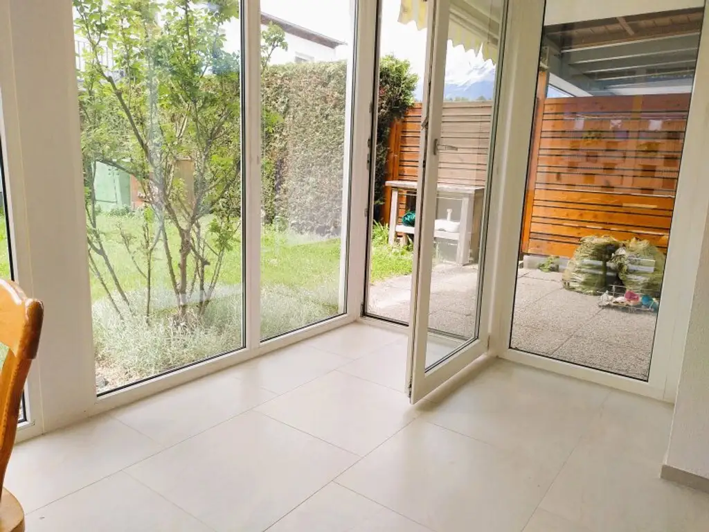 Gartenfreunde aufgepasst: Wunderschöne 3-Zimmerwohnung mit Garten zu mieten