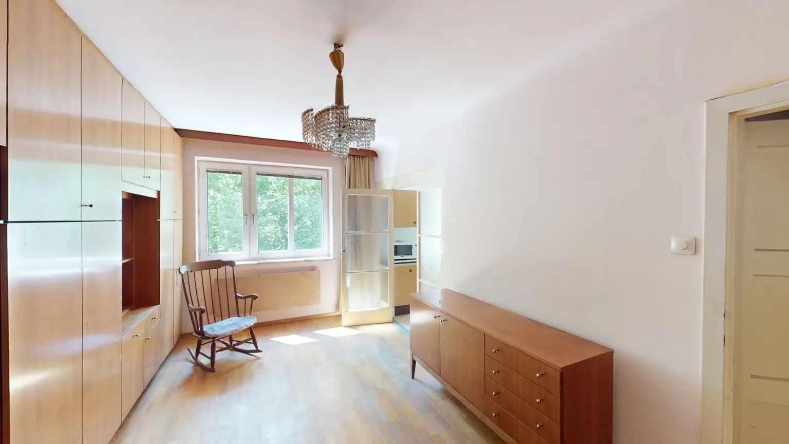 Zentral. Ruhig. Teilbar. Eigentumswohnung nahe Karlsplatz & TU Wien
