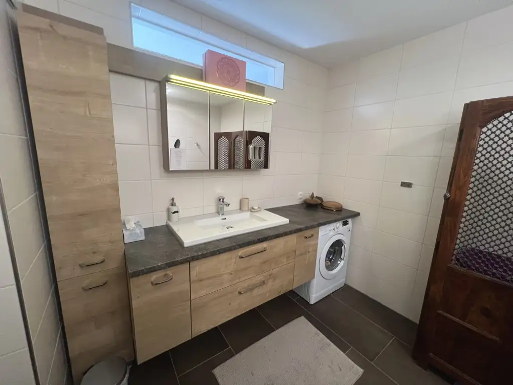 Dachgeschosswohnung in sonniger Lage