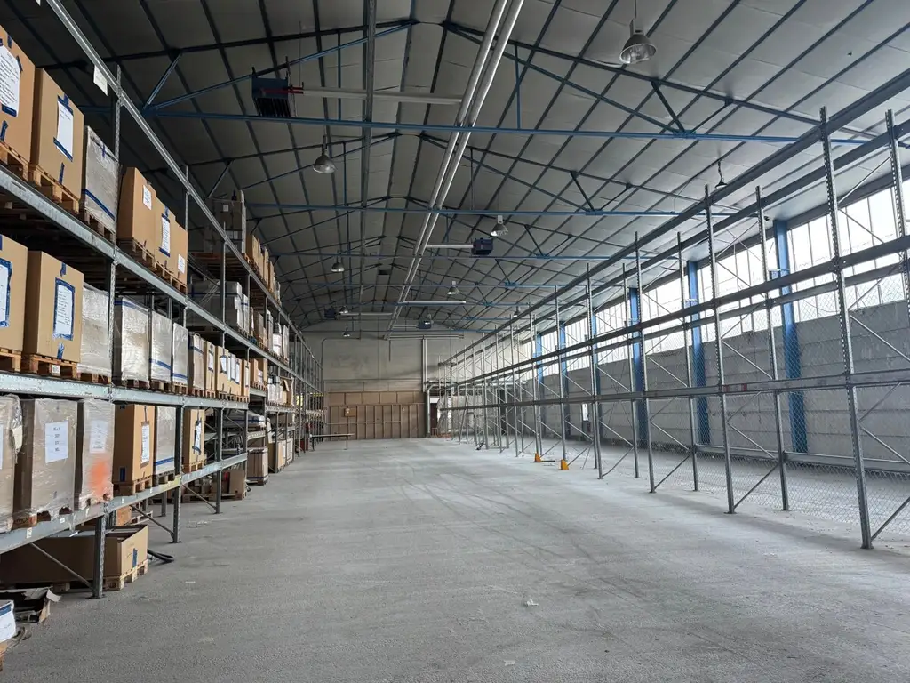 Betriebsliegenschaft in werbewirksamer Lage als ANLAGE oder Eigennutzung