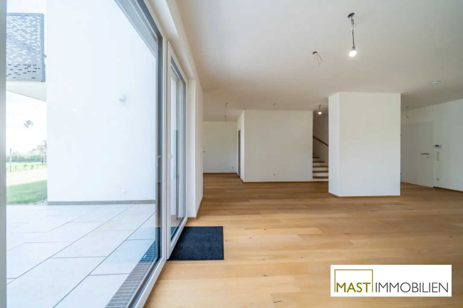 Exklusives 5-Zimmer Einfamilienhaus mit traumhaftem Garten