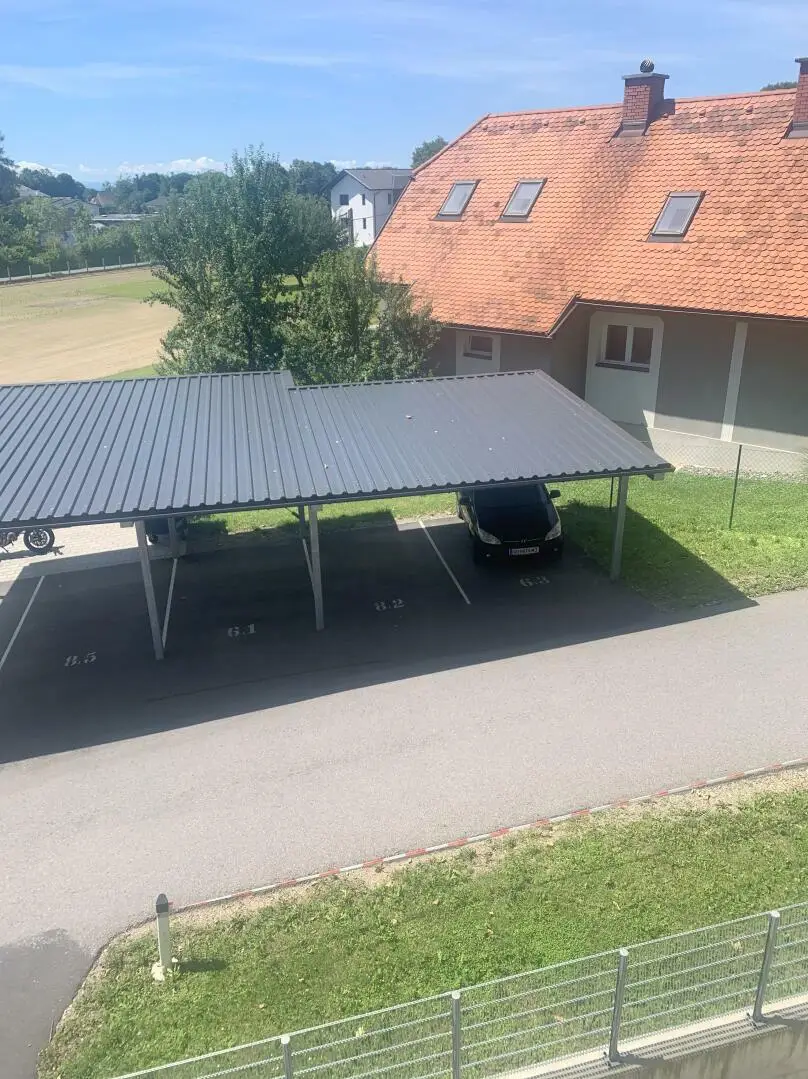 Moderne  2-Zimmerwohnung mit schönem Balkon   in Raaba