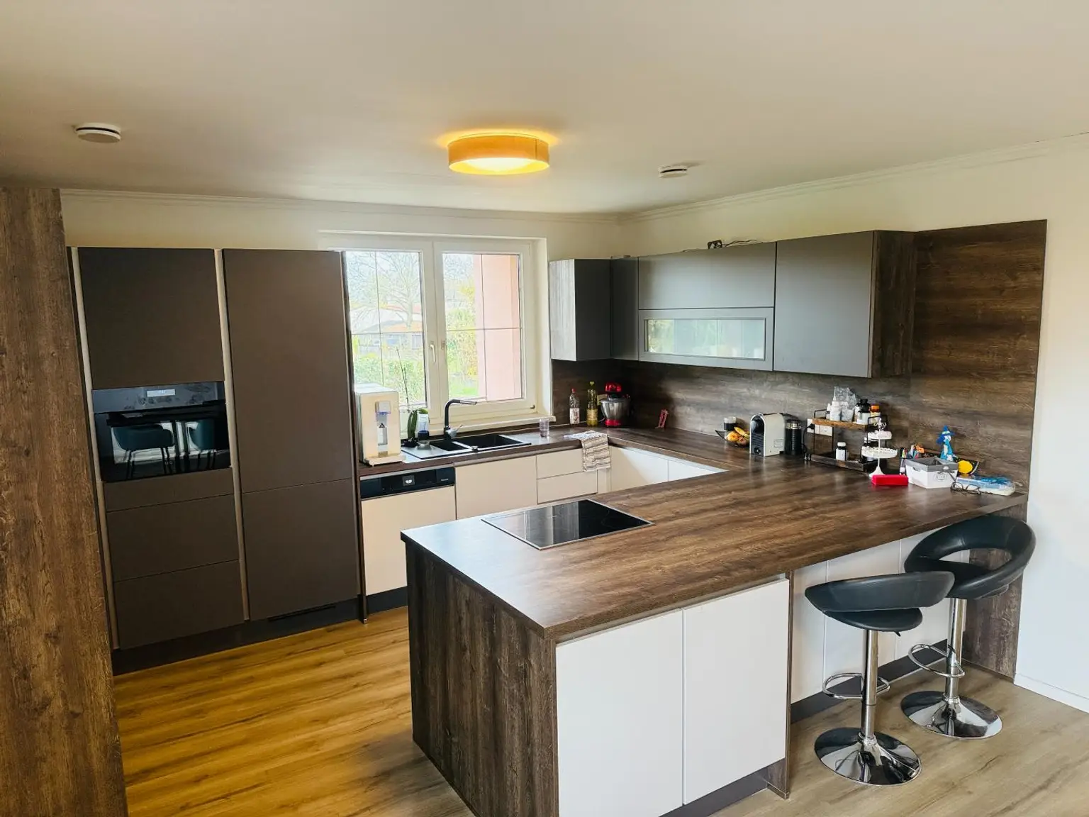 Ein/ Mehrfamilienhaus, Business, Co- Housing zwei Wohneinheiten